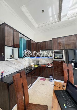 Disewakan! Rumah 4 Kamar Tidur &
3 Kamar Mandi di Ciganjur, Jakarta Selatan Disewakan! Rumah 4 Kamar Tidur &
3 Kamar Mandi di Ciganjur, Jakarta Selatan