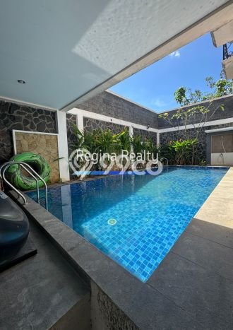 Disewakan! Rumah 4 Kamar Tidur &
3 Kamar Mandi di Ciganjur, Jakarta Selatan Disewakan! Rumah 4 Kamar Tidur &
3 Kamar Mandi di Ciganjur, Jakarta Selatan