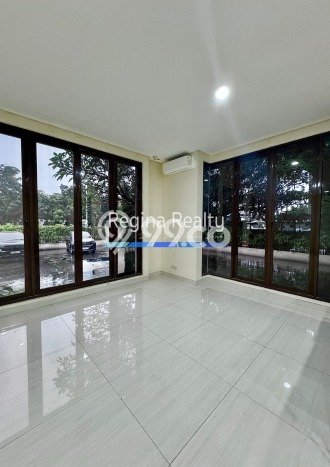 Unit Komersial Disewakan di Jakarta Selatan Kawasan Strategis Harga Kompetitif Unit Komersial Disewakan di Jakarta Selatan Kawasan Strategis Harga Kompetitif