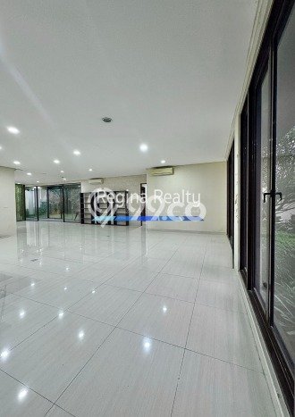 Unit Komersial Disewakan di Jakarta Selatan Kawasan Strategis Harga Kompetitif Unit Komersial Disewakan di Jakarta Selatan Kawasan Strategis Harga Kompetitif