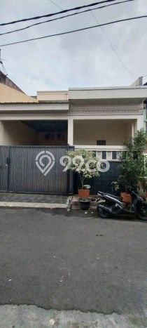 HOT DEAL! Jual Rumah Premium area Kayu Putih, Jakarta Timur, LT 135m² LB 200m² HOT DEAL! Jual Rumah Premium area Kayu Putih, Jakarta Timur, LT 135m² LB 200m²