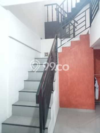HUNIAN BERKELAS! Rumah Exclusive Buaran, Jakarta Timur, LT 108m² Luas Bangunan 170m² HUNIAN BERKELAS! Rumah Exclusive Buaran, Jakarta Timur, LT 108m² Luas Bangunan 170m²