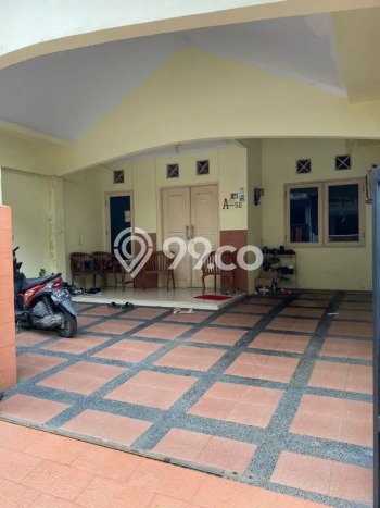 SPECIAL PRICE! Rumah Strategis lokasi Buaran, LT 120m² LB 174m² SPECIAL PRICE! Rumah Strategis lokasi Buaran, LT 120m² LB 174m²