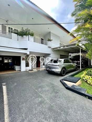 Hunian Elit LB 1000m2 Siap Pakai Desain Elegan di Sunter, Jakarta Utara Hunian Elit LB 1000m2 Siap Pakai Desain Elegan di Sunter, Jakarta Utara