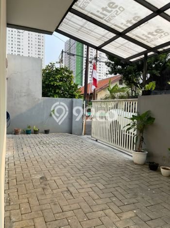Siap Huni Hunian Elit 13 Kamar di Cempaka Putih Dekat ke Mana Pun Siap Huni Hunian Elit 13 Kamar di Cempaka Putih Dekat ke Mana Pun