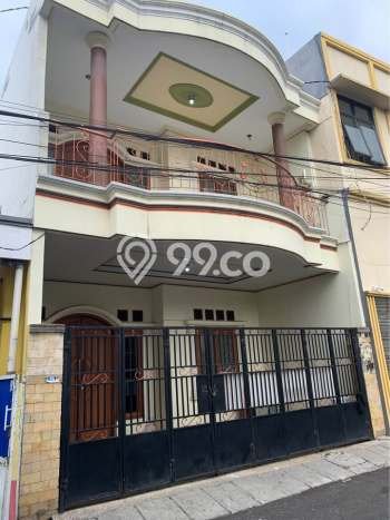 Dijual Rumah Eksklusif 5 KT di Rawamangun, Jakarta Timur Dijual Rumah Eksklusif 5 KT di Rawamangun, Jakarta Timur