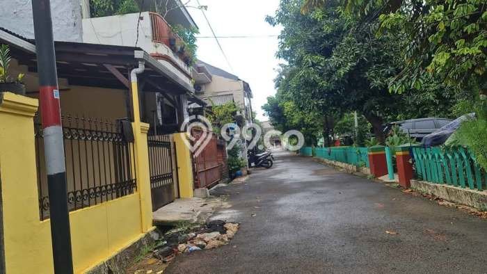 Dijual Rumah Eksklusif 3 KT di Pondok Kelapa, Jakarta Timur Dijual Rumah Eksklusif 3 KT di Pondok Kelapa, Jakarta Timur