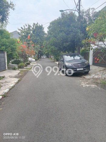 HUNIAN BERKELAS! Rumah Premium Duren Sawit, Jakarta Timur, Luas Tanah 323m2m² Luas Bangunan 300m2m² HUNIAN BERKELAS! Rumah Premium Duren Sawit, Jakarta Timur, Luas Tanah 323m2m² Luas Bangunan 300m2m²