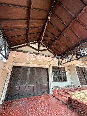 Hunian Mewah LB 300m2 Siap Pakai Desain Elegan di Pondok Bambu, Jakarta Timur Hunian Mewah LB 300m2 Siap Pakai Desain Elegan di Pondok Bambu, Jakarta Timur