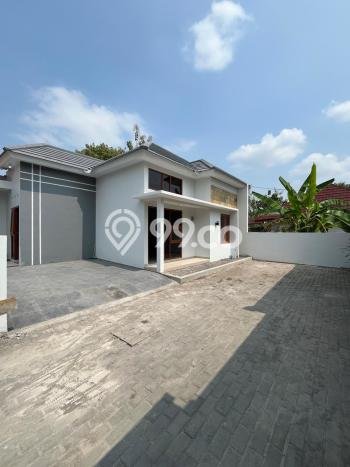 Dijual Rumah 2 Kamar Lokasi Ideal Nyaman dan Strategis di Kasihan Dijual Rumah 2 Kamar Lokasi Ideal Nyaman dan Strategis di Kasihan