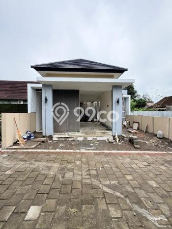 Jual Rumah Strategis Bagus Punya 2 KT di Kalasan Sleman SHM Jual Rumah Strategis Bagus Punya 2 KT di Kalasan Sleman SHM