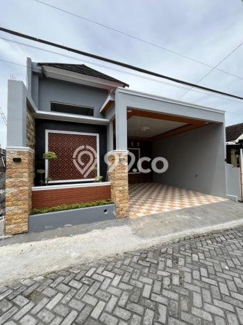 Rumah Strategis Minimalis Lb 140m2 di Ngemplak, Sleman Rumah Strategis Minimalis Lb 140m2 di Ngemplak, Sleman