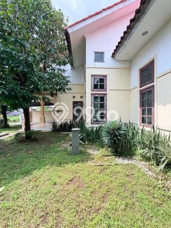 Dijual Rumah Premium dengan Fasilitas Sekitar Komplit di Depok, Sleman Dijual Rumah Premium dengan Fasilitas Sekitar Komplit di Depok, Sleman