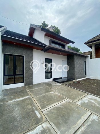 Rumah LT 120m² Newly Renovated di Ngaglik, Dekat Mal, Sleman Rumah LT 120m² Newly Renovated di Ngaglik, Dekat Mal, Sleman