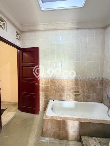 Dijual Rumah Premium dengan Fasilitas Sekitar Komplit di Depok, Sleman Dijual Rumah Premium dengan Fasilitas Sekitar Komplit di Depok, Sleman