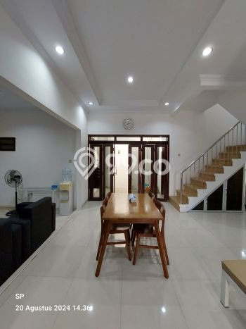 For Sale Rumah 5 Kamar Lokasi Strategis Nyaman dan Strategis di Banguntapan For Sale Rumah 5 Kamar Lokasi Strategis Nyaman dan Strategis di Banguntapan