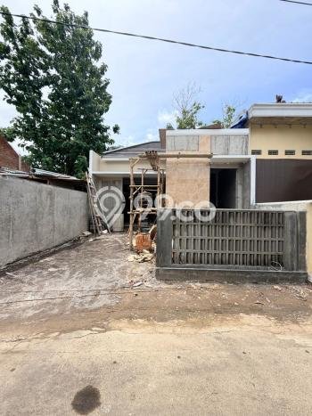 Dijual Rumah 2 Kamar Lokasi Strategis Bagus dan Strategis di Sleman Dijual Rumah 2 Kamar Lokasi Strategis Bagus dan Strategis di Sleman