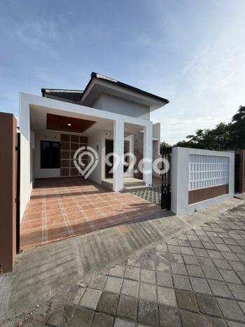 Rumah Strategis Modern Lb 80m2 di Ngemplak, Sleman Rumah Strategis Modern Lb 80m2 di Ngemplak, Sleman