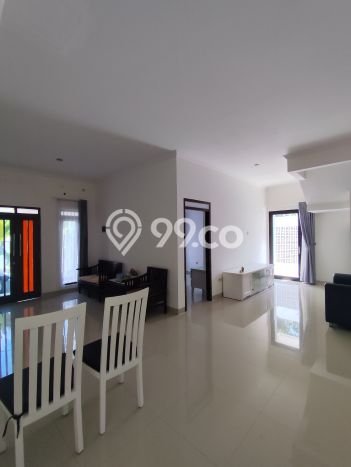 Rumah Strategis Modern Lb 141m2 di Mlati, Sleman Rumah Strategis Modern Lb 141m2 di Mlati, Sleman