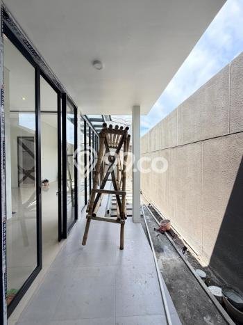 Rumah Lokasi Strategis di Kalasan, Sleman, Luas 200m2m² Bangunan 125m2m² Rumah Lokasi Strategis di Kalasan, Sleman, Luas 200m2m² Bangunan 125m2m²