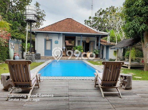 HARGA TERBAIK! Rumah Berkualitas area Sewon, Luas 800m² Bangunan 600m² HARGA TERBAIK! Rumah Berkualitas area Sewon, Luas 800m² Bangunan 600m²