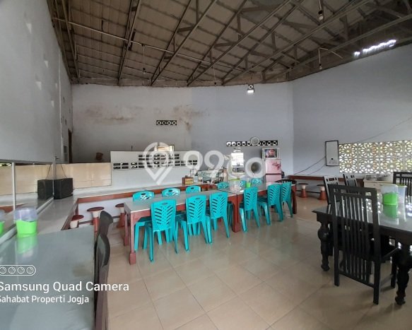 Komersial di Salam, Luas 80m², Pusat Bisnis, Lokasi Strategis Komersial di Salam, Luas 80m², Pusat Bisnis, Lokasi Strategis