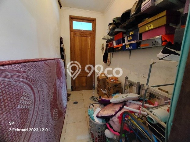 Rumah Strategis area Banguntapan, Bantul, LT 200m² Bangunan 220m² - HARGA NEGO! Rumah Strategis area Banguntapan, Bantul, LT 200m² Bangunan 220m² - HARGA NEGO!