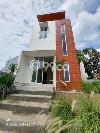 Kesempatan Investasi Rumah 3 KT 2 KM di Lokasi Strategis, Yogyakarta Kesempatan Investasi Rumah 3 KT 2 KM di Lokasi Strategis, Yogyakarta