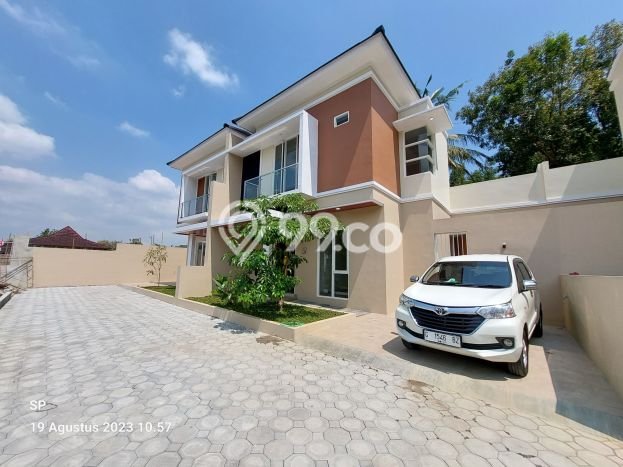 HARGA SPECIAL! Rumah Strategis lokasi Prambanan, LT 109m² Bangunan 110m² HARGA SPECIAL! Rumah Strategis lokasi Prambanan, LT 109m² Bangunan 110m²