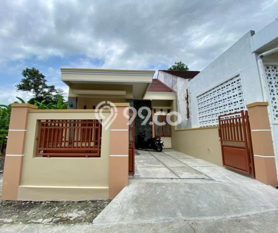 Dijual Rumah 2 Kamar Lokasi Strategis Nyaman dan Strategis di Berbah Dijual Rumah 2 Kamar Lokasi Strategis Nyaman dan Strategis di Berbah