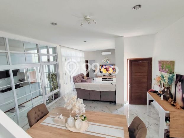 HARGA SPESIAL! Rumah di Depok, Sleman, Luas 123m2m² LB 200m2m² HARGA NEGO! HARGA SPESIAL! Rumah di Depok, Sleman, Luas 123m2m² LB 200m2m² HARGA NEGO!