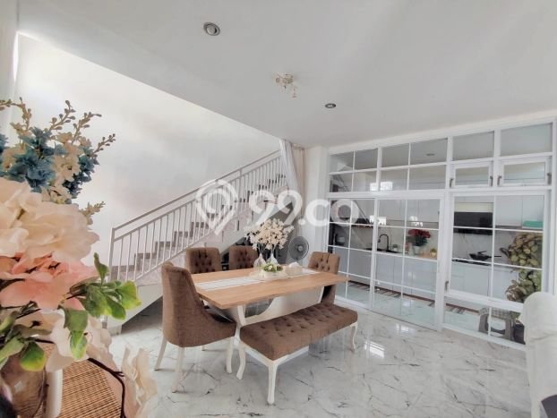 HARGA SPESIAL! Rumah di Depok, Sleman, Luas 123m2m² LB 200m2m² HARGA NEGO! HARGA SPESIAL! Rumah di Depok, Sleman, Luas 123m2m² LB 200m2m² HARGA NEGO!