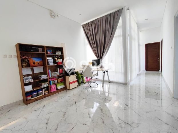 HARGA SPESIAL! Rumah di Depok, Sleman, Luas 123m2m² LB 200m2m² HARGA NEGO! HARGA SPESIAL! Rumah di Depok, Sleman, Luas 123m2m² LB 200m2m² HARGA NEGO!