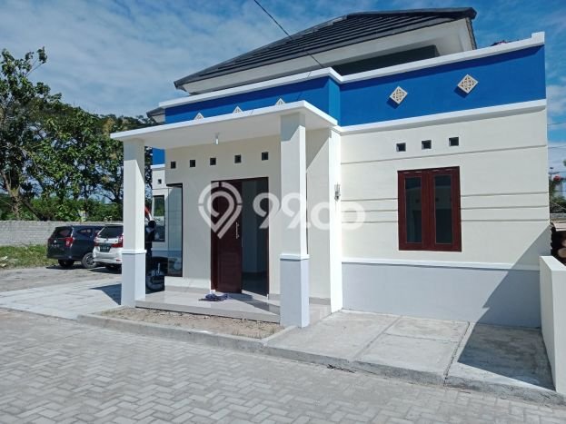 Rumah Sederhana Dijual Lokasi Sewon 2 Kamar dengan Luas Tanah 85m2 Rumah Sederhana Dijual Lokasi Sewon 2 Kamar dengan Luas Tanah 85m2
