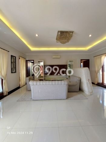 Rumah Elit Modern Siap Huni di Kaliurang Sleman Rumah Elit Modern Siap Huni di Kaliurang Sleman