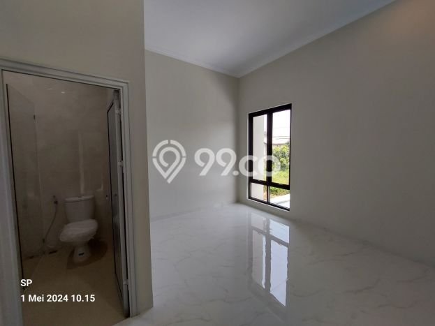Rumah Strategis Modern Lb 190m2 di Depok, Sleman Rumah Strategis Modern Lb 190m2 di Depok, Sleman