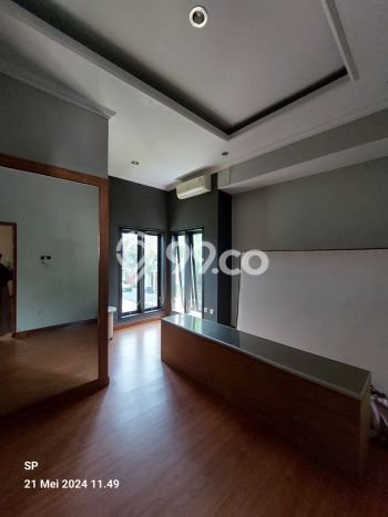 Siap Huni Rumah Mewah 4 Kamar di Ngaglik Dekat ke Mana Pun Siap Huni Rumah Mewah 4 Kamar di Ngaglik Dekat ke Mana Pun