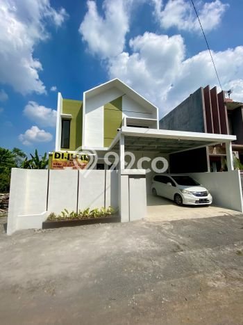 Dijual Rumah 3 Kamar Lokasi Ideal Bagus dan Strategis di Ngemplak Dijual Rumah 3 Kamar Lokasi Ideal Bagus dan Strategis di Ngemplak
