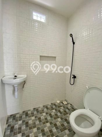 Dijual Rumah 3 Kamar Lokasi Ideal Bagus dan Strategis di Ngemplak Dijual Rumah 3 Kamar Lokasi Ideal Bagus dan Strategis di Ngemplak
