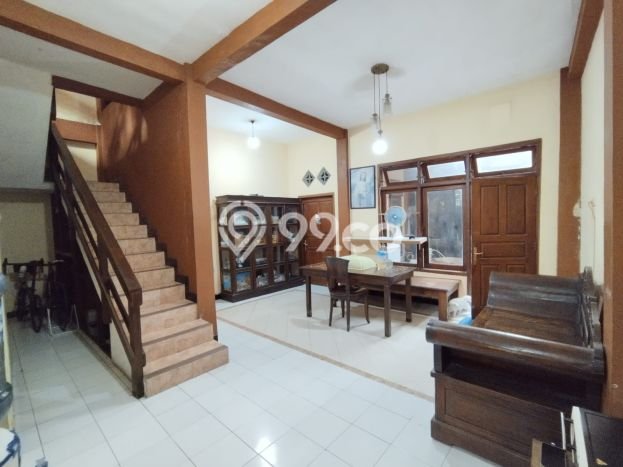 For Sale Rumah 3 Kamar Lokasi Strategis Nyaman dan Strategis di Umbulharjo For Sale Rumah 3 Kamar Lokasi Strategis Nyaman dan Strategis di Umbulharjo