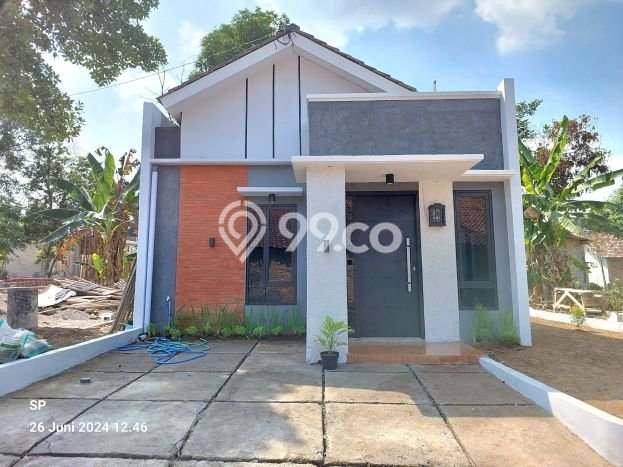 Jual Rumah Harga Miring Seyegan Punya 2 KT & LT 110m2 Jual Rumah Harga Miring Seyegan Punya 2 KT & LT 110m2