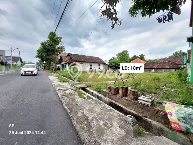 Tanah Strategis Kawasan Ngaglik, Luas 573m², Ideal untuk Investasi Tanah Strategis Kawasan Ngaglik, Luas 573m², Ideal untuk Investasi