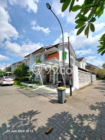 PROMO SPESIAL! Rumah Siap Huni area Mlati, LT 137m2m² LB 145m2m² PROMO SPESIAL! Rumah Siap Huni area Mlati, LT 137m2m² LB 145m2m²