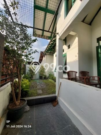 For Sale Rumah 5 Kamar Lokasi Ideal Nyaman dan Strategis di Depok For Sale Rumah 5 Kamar Lokasi Ideal Nyaman dan Strategis di Depok