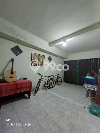 For Sale Rumah 5 Kamar Lokasi Ideal Nyaman dan Strategis di Depok For Sale Rumah 5 Kamar Lokasi Ideal Nyaman dan Strategis di Depok
