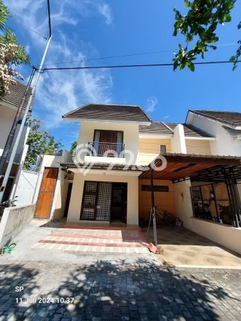 For Sale Rumah 4 Kamar Lokasi Ideal Nyaman dan Strategis di Kasihan For Sale Rumah 4 Kamar Lokasi Ideal Nyaman dan Strategis di Kasihan