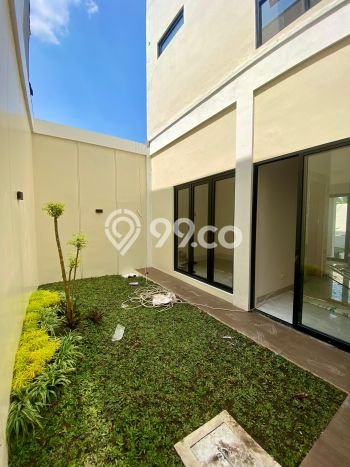 Jual Rumah Bagus Siap Huni LB 130m2 di Ngaglik, Sleman Jual Rumah Bagus Siap Huni LB 130m2 di Ngaglik, Sleman