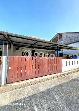 Rumah Modern LT 86m² Siap Huni di Kompleks Perumahan Ngemplak, Sleman Rumah Modern LT 86m² Siap Huni di Kompleks Perumahan Ngemplak, Sleman