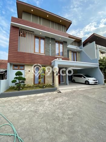 For Sale Rumah 4 Kamar Lokasi Strategis Bagus dan Strategis di Banguntapan For Sale Rumah 4 Kamar Lokasi Strategis Bagus dan Strategis di Banguntapan
