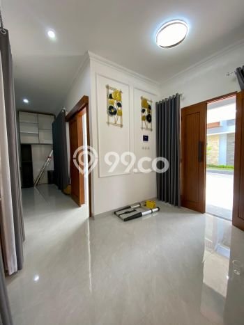 For Sale Rumah 4 Kamar Lokasi Strategis Bagus dan Strategis di Banguntapan For Sale Rumah 4 Kamar Lokasi Strategis Bagus dan Strategis di Banguntapan